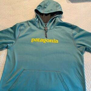 Men's Patagonia sweatshirt